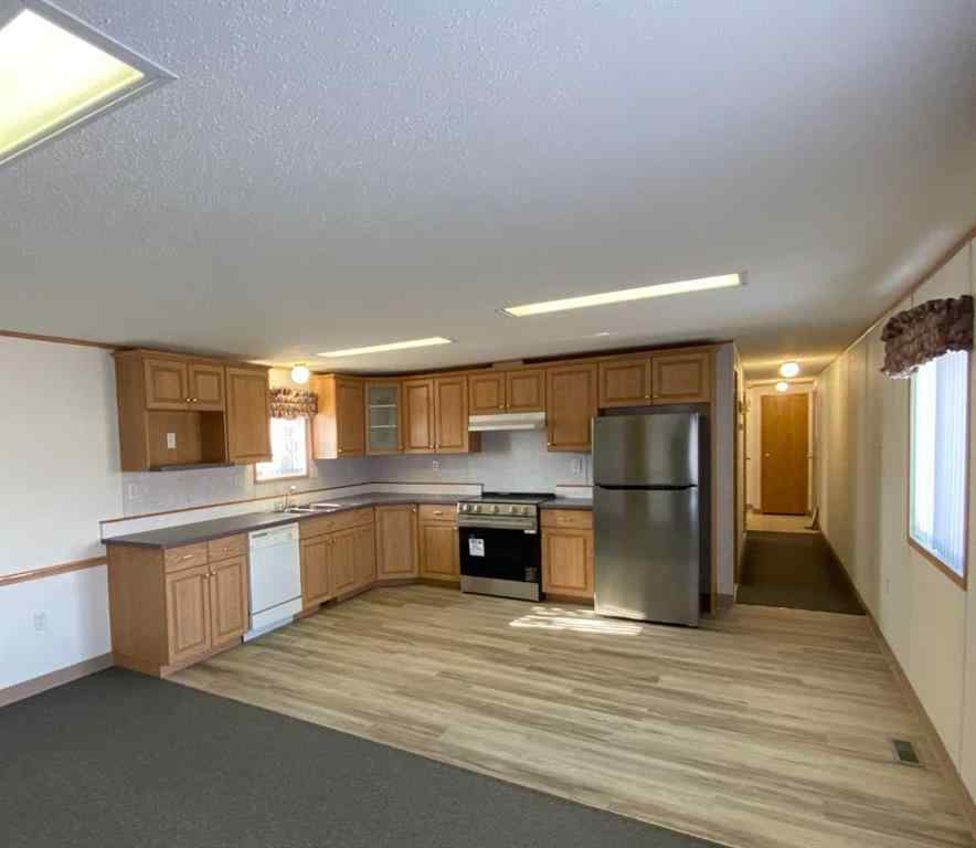 MLS® A2264827 - Unit #41 Sagebrush Estates Sagebrush Estates   in Sagebrush Estates Rural Newell, County of, Mobile