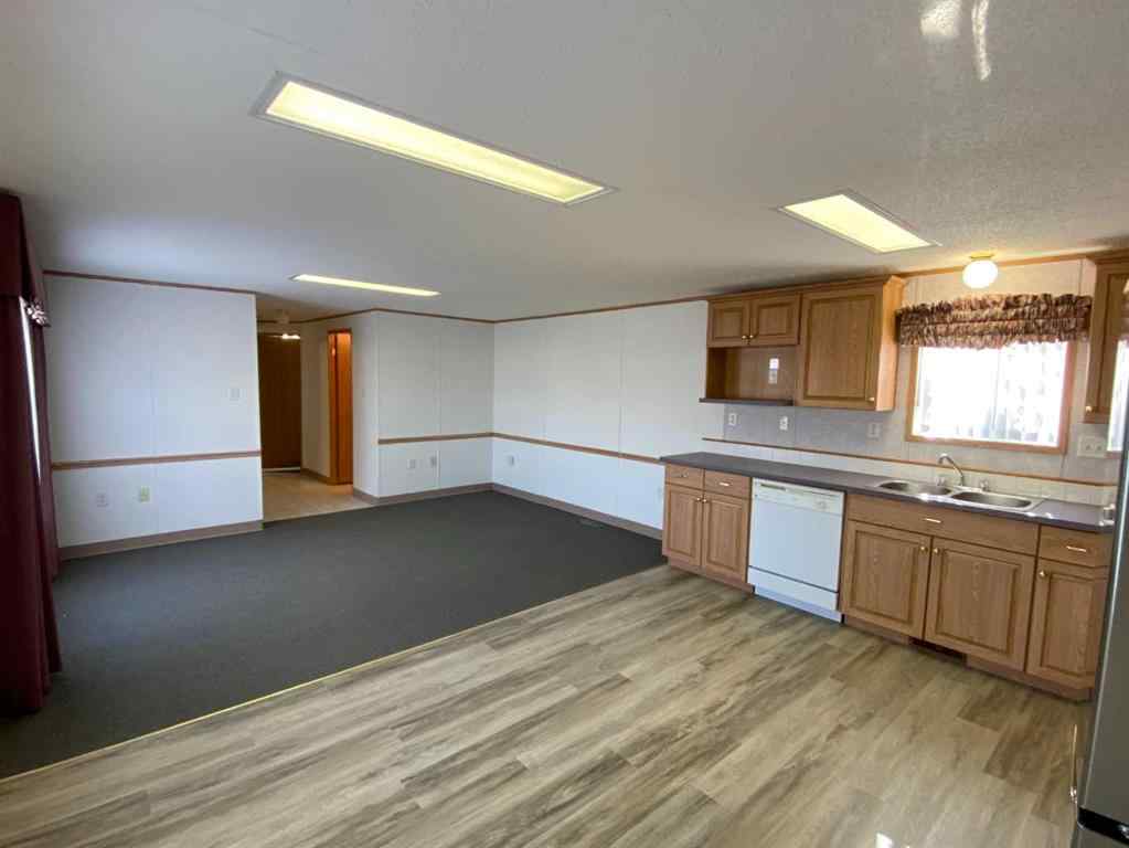 MLS® A2264827 - Unit #41 Sagebrush Estates Sagebrush Estates   in Sagebrush Estates Rural Newell, County of, Mobile