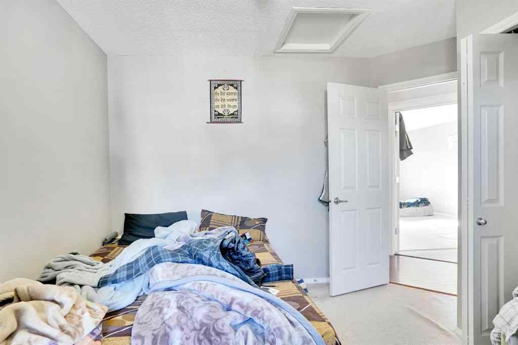 MLS® A2264832 - 39 Saddleridge Close NE in Saddle Ridge Calgary, Residential