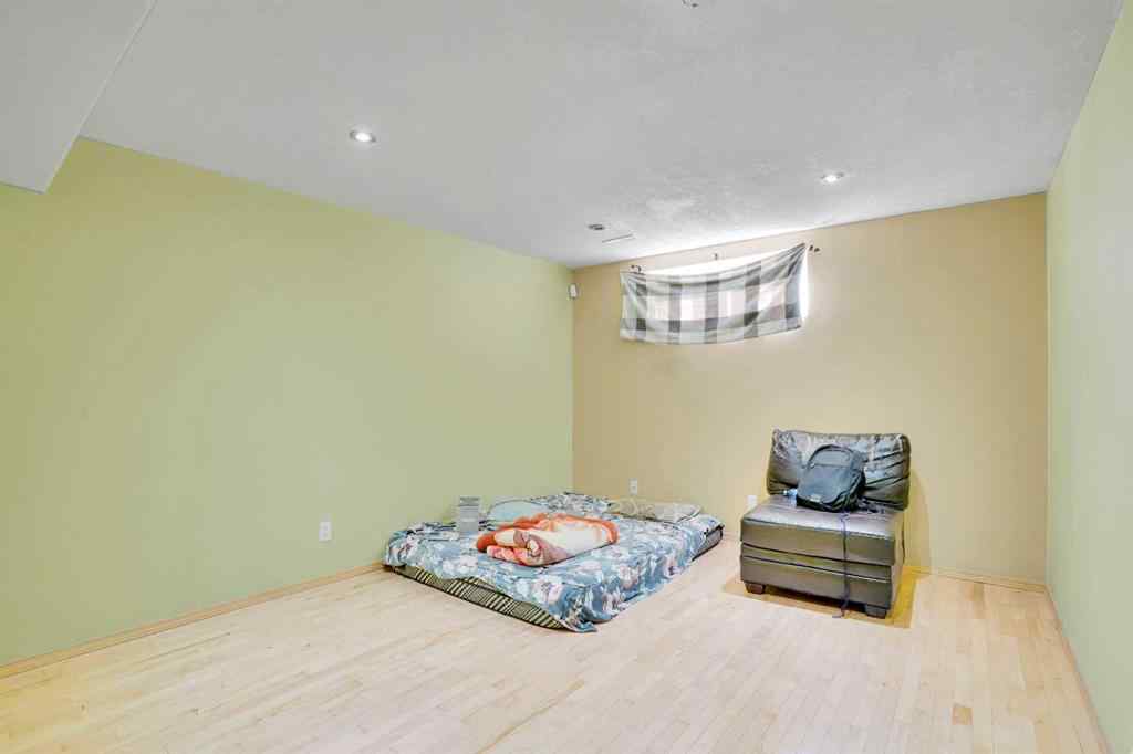 MLS® A2264832 - 39 Saddleridge Close NE in Saddle Ridge Calgary, Residential