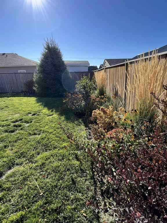 MLS® A2264833 - 1008 6 Street  in NONE Barnwell, Residential