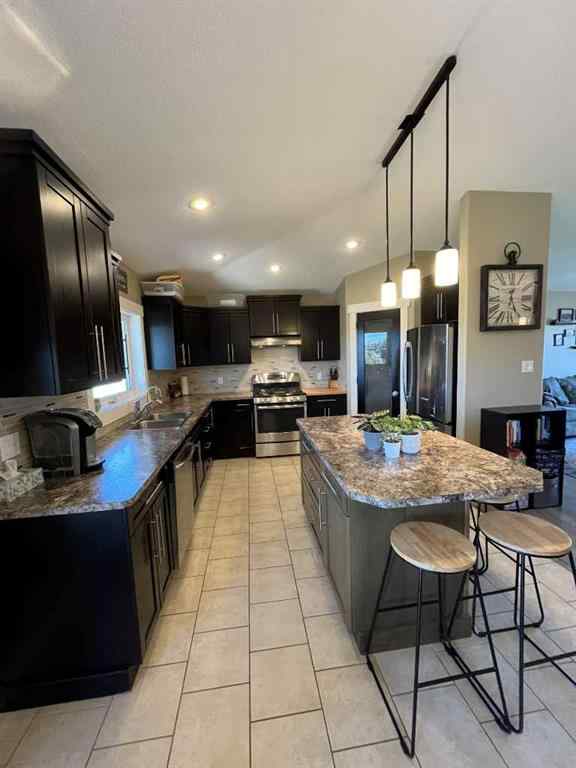 MLS® A2264833 - 1008 6 Street  in NONE Barnwell, Residential