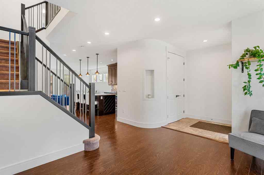 MLS® A2264835 - 4530 20 Avenue NW in Montgomery Calgary, Residential