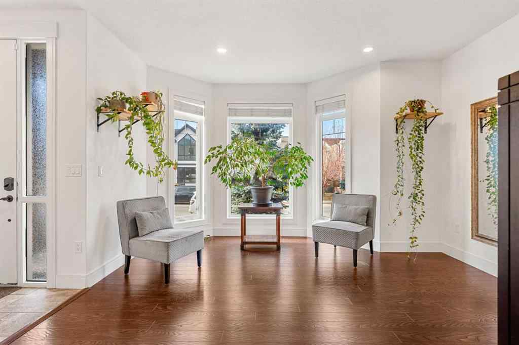 MLS® A2264835 - 4530 20 Avenue NW in Montgomery Calgary, Residential