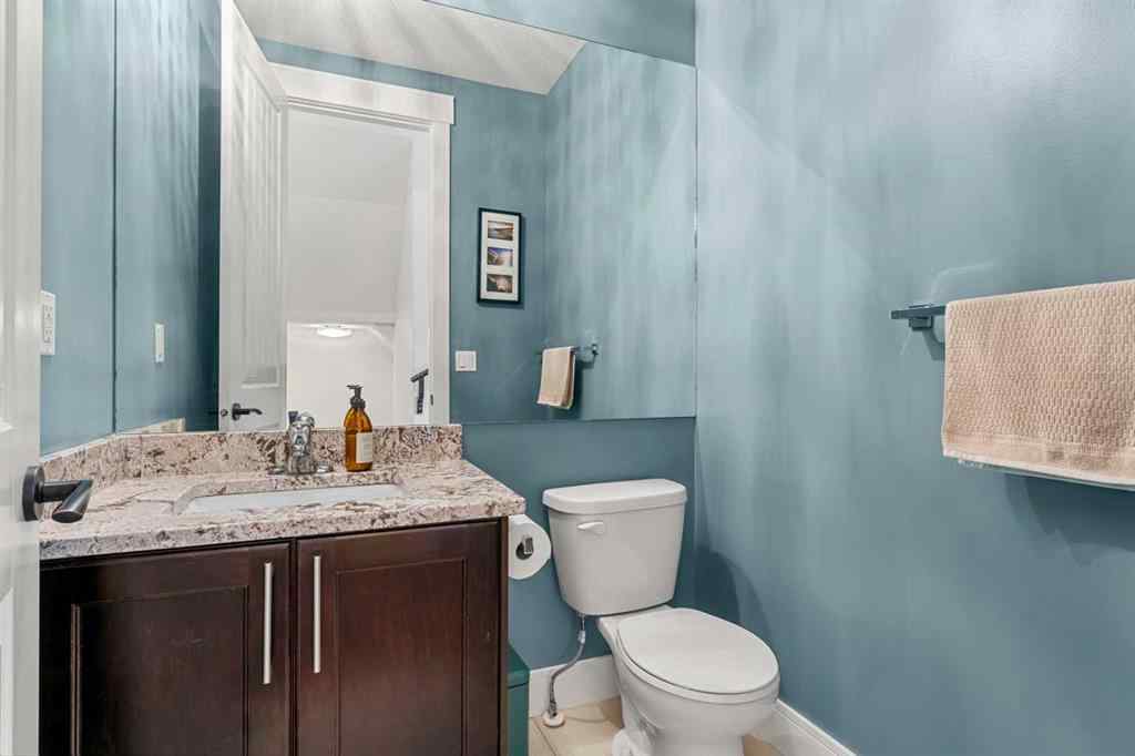 MLS® A2264835 - 4530 20 Avenue NW in Montgomery Calgary, Residential