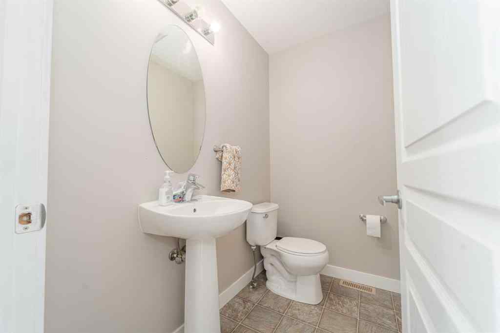 MLS® A2264837 - Unit #5 221 Silkstone Road W in Copperwood Lethbridge, Residential