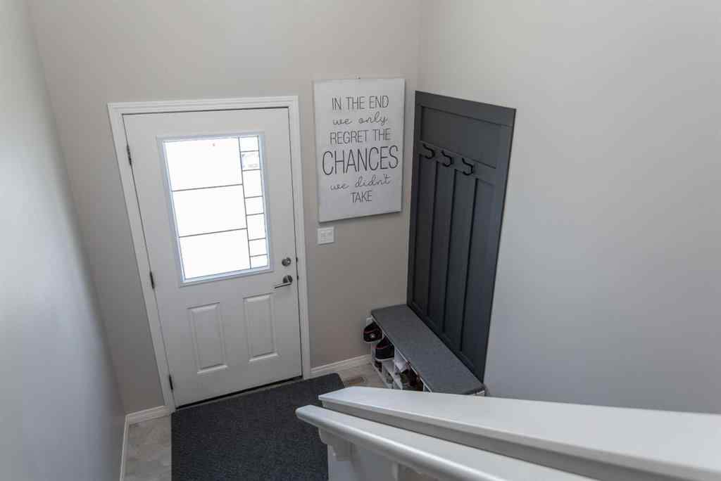 MLS® A2264838 - 26 Hutton Place  in Hawkridge Estates Penhold, Residential