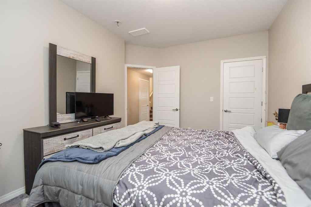 MLS® A2264838 - 26 Hutton Place  in Hawkridge Estates Penhold, Residential