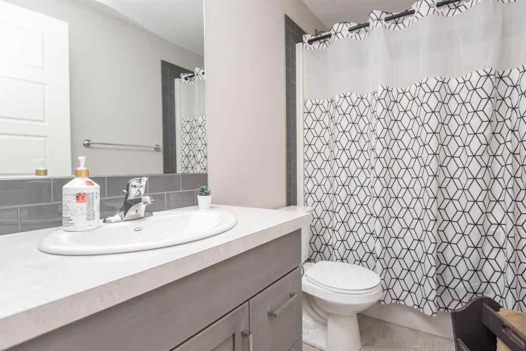 MLS® A2264838 - 26 Hutton Place  in Hawkridge Estates Penhold, Residential