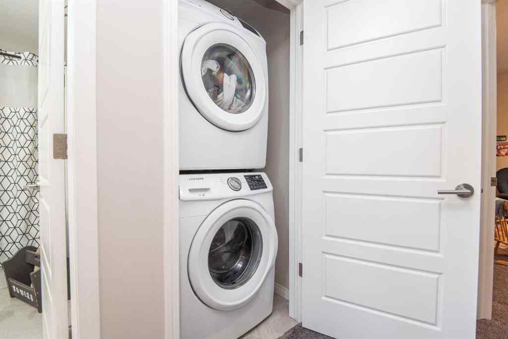 MLS® A2264838 - 26 Hutton Place  in Hawkridge Estates Penhold, Residential