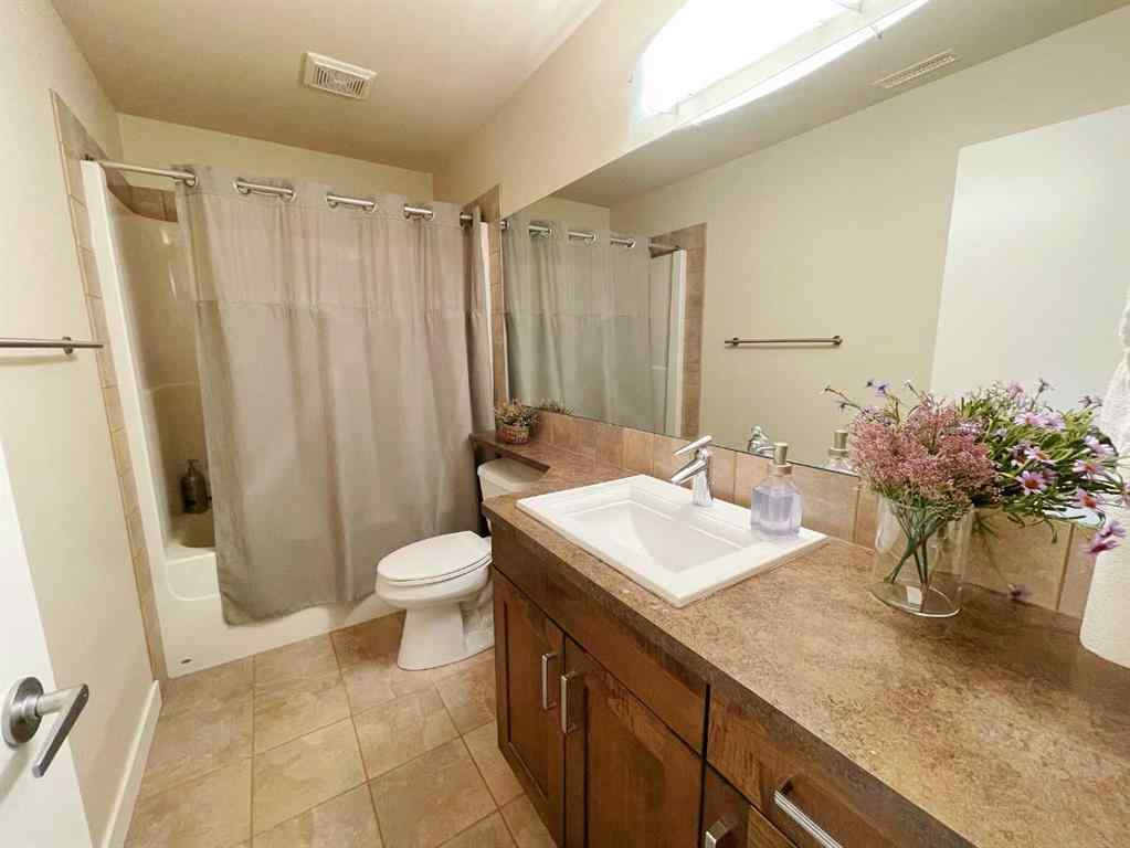 MLS® A2264839 - 534 Canyon Cove W in Paradise Canyon Lethbridge, Residential