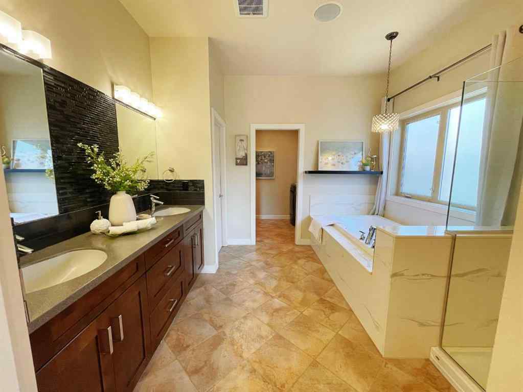 MLS® A2264839 - 534 Canyon Cove W in Paradise Canyon Lethbridge, Residential