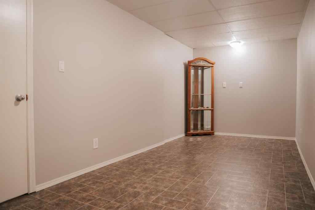 MLS® A2264840 - 915 14 Street  in Wainwright Wainwright, Residential