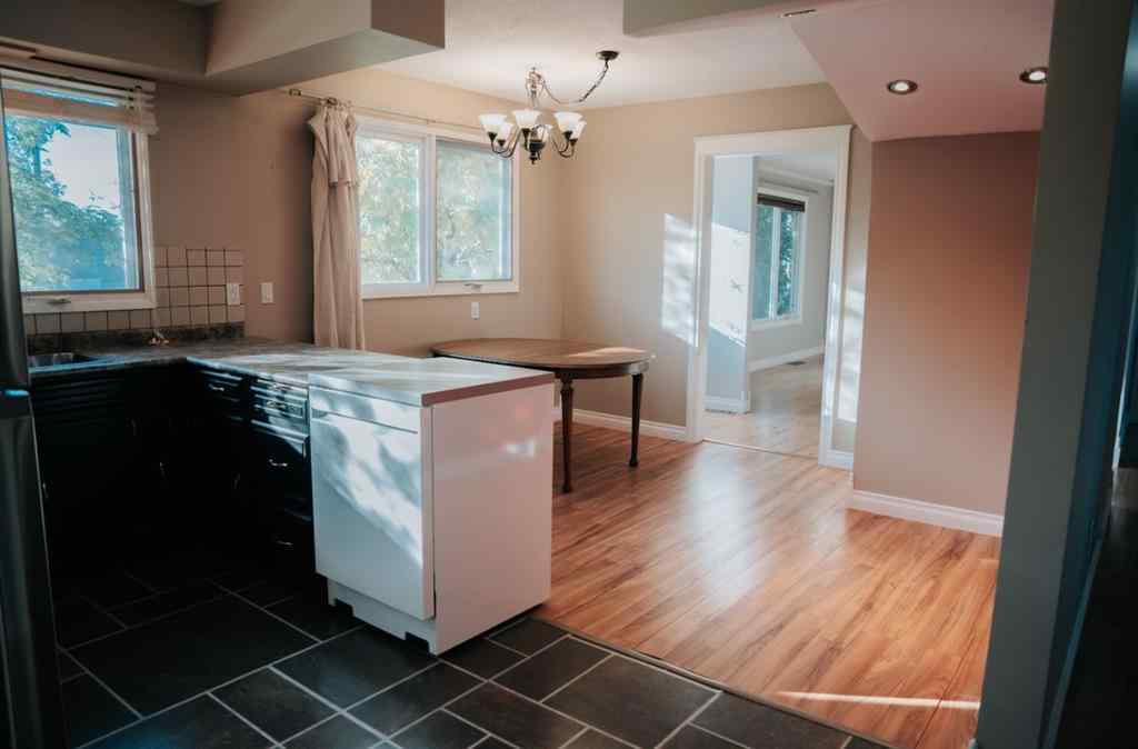 MLS® A2264840 - 915 14 Street  in Wainwright Wainwright, Residential