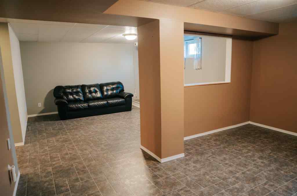 MLS® A2264840 - 915 14 Street  in Wainwright Wainwright, Residential