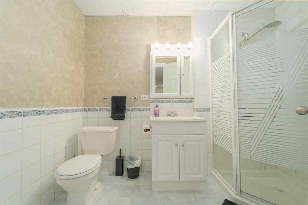 MLS® A2264842 - 5104 2 Street  in NONE Coalhurst, Residential