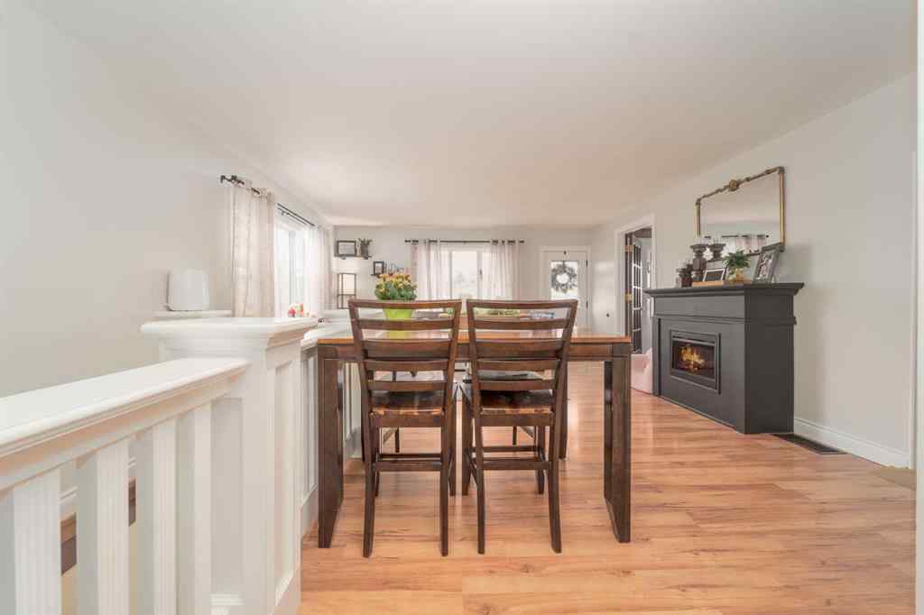 MLS® A2264842 - 5104 2 Street  in NONE Coalhurst, Residential