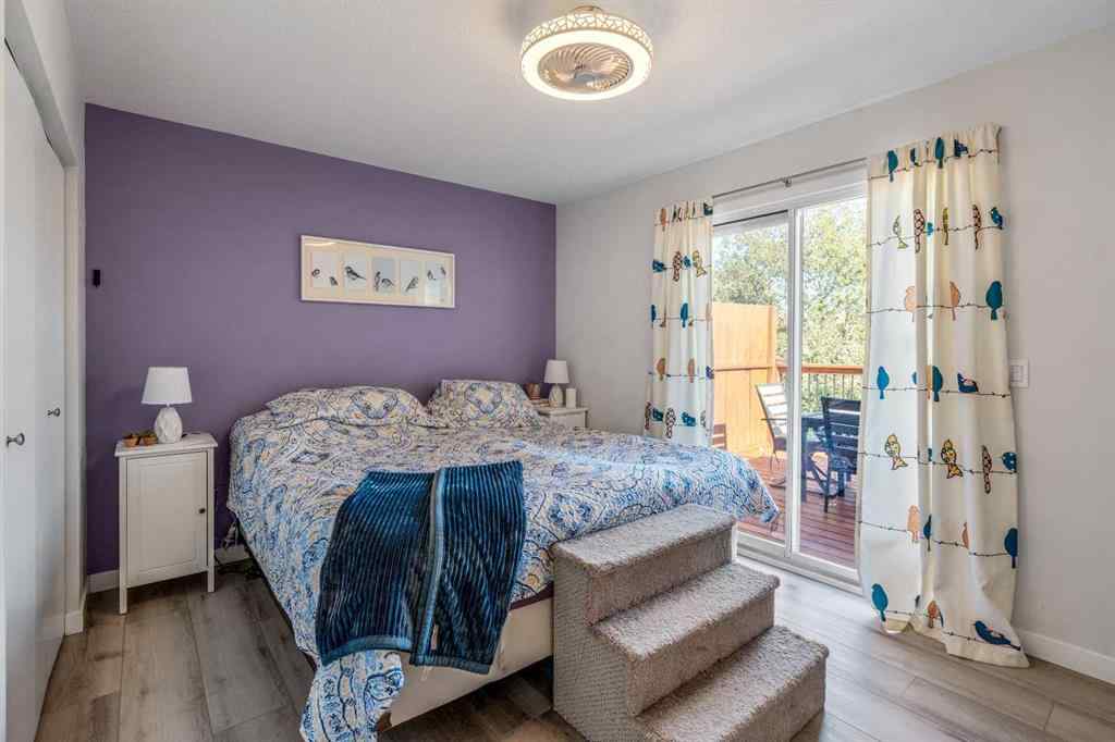 MLS® A2264843 - 75 Oxford Road W in Varsity Village Lethbridge, Residential