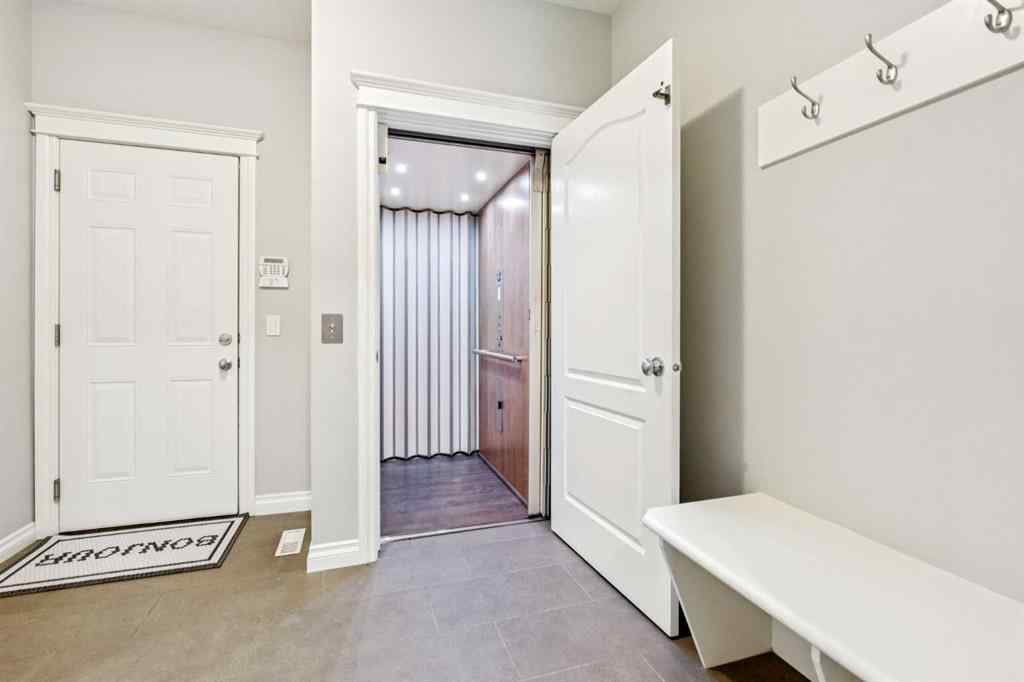 MLS® A2264846 - 383 Evansglen Drive NW in Evanston Calgary, Residential