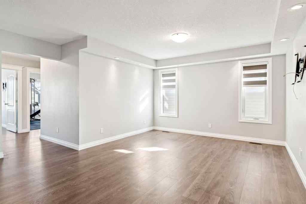 MLS® A2264846 - 383 Evansglen Drive NW in Evanston Calgary, Residential