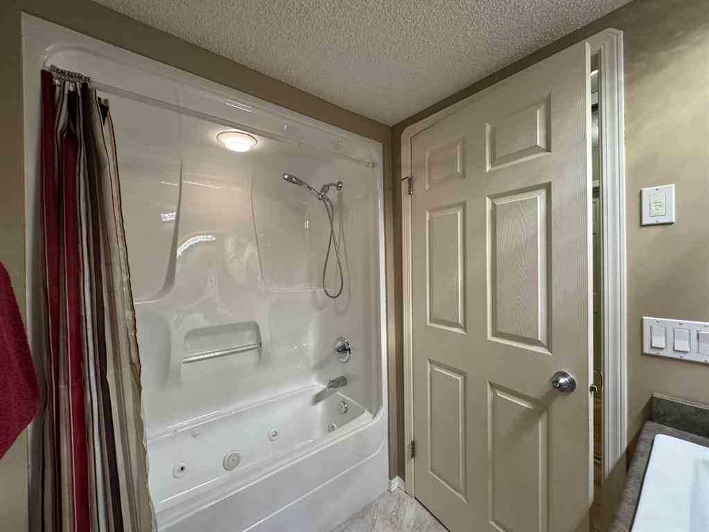 MLS® A2264850 - Unit #208 777 48 Street  in NONE Edson, Residential