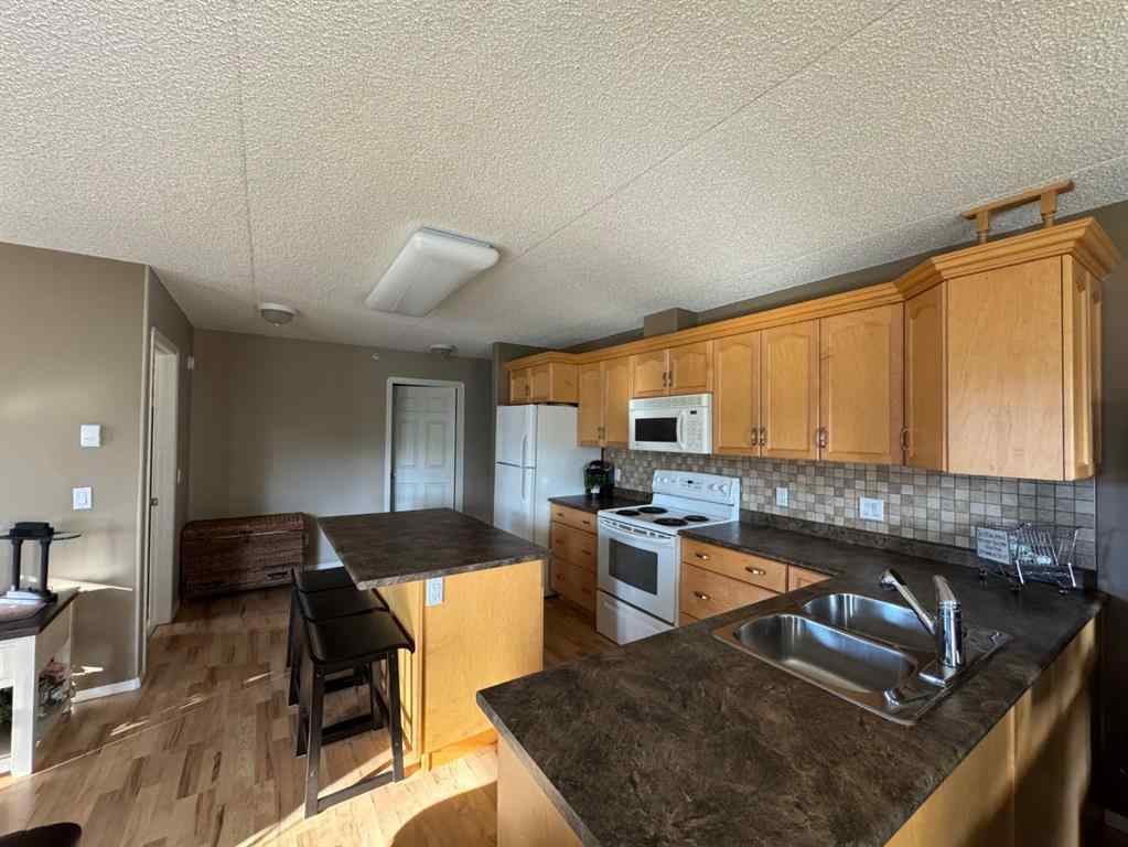 MLS® A2264850 - Unit #208 777 48 Street  in NONE Edson, Residential