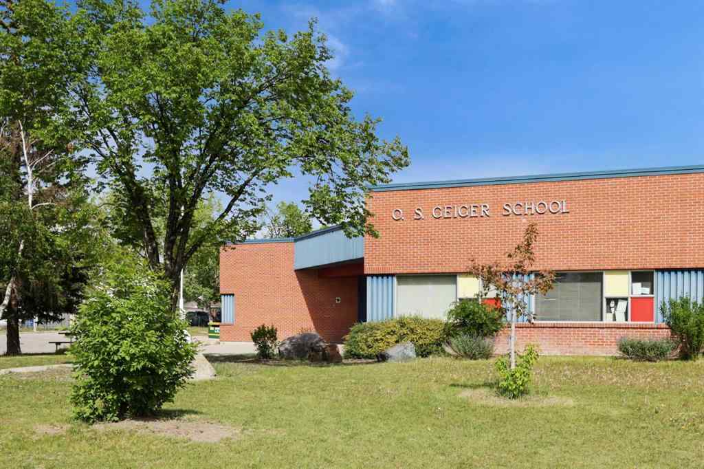 MLS® A2264855 - 191 Castlebrook Road NE in Castleridge Calgary, Residential