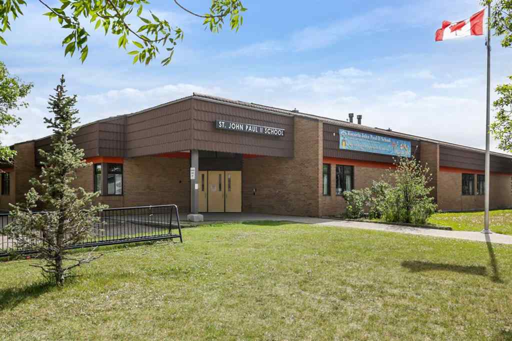 MLS® A2264855 - 191 Castlebrook Road NE in Castleridge Calgary, Residential