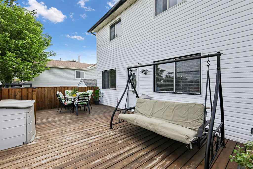 MLS® A2264855 - 191 Castlebrook Road NE in Castleridge Calgary, Residential