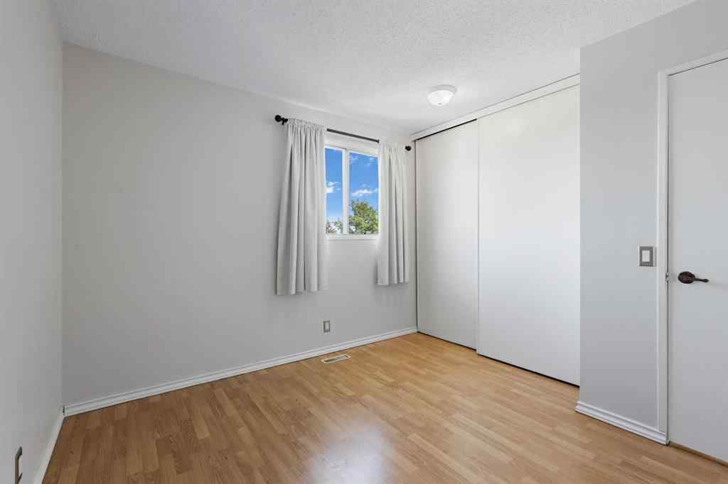 MLS® A2264855 - 191 Castlebrook Road NE in Castleridge Calgary, Residential