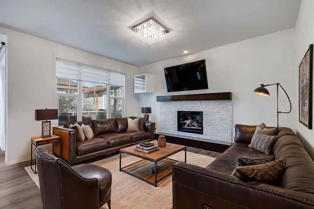 MLS® A2264859 - 425 Auburn Bay Drive SE in Auburn Bay Calgary, Residential