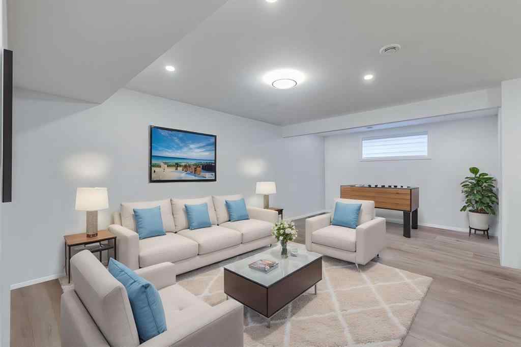 MLS® A2264859 - 425 Auburn Bay Drive SE in Auburn Bay Calgary, Residential