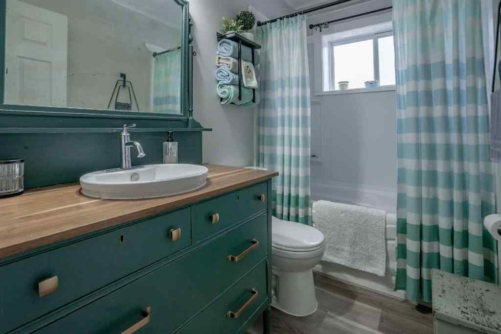 MLS® A2264860 - 220038 TWP RD 844   in NONE Rural Northern Lights, County of, Residential