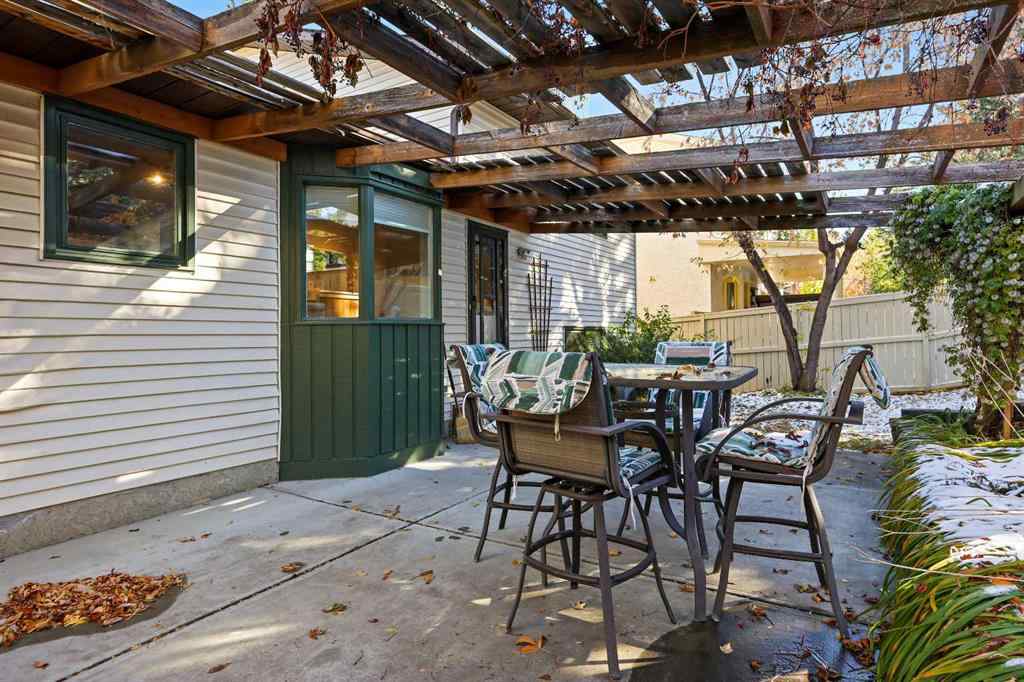 MLS® A2264866 - 139 Stratton Crescent SW in Strathcona Park Calgary, Residential