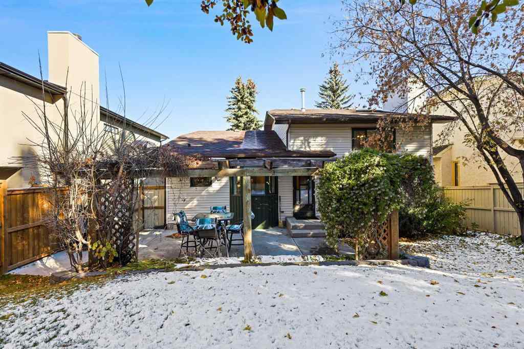 MLS® A2264866 - 139 Stratton Crescent SW in Strathcona Park Calgary, Residential