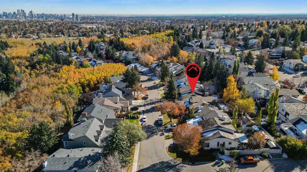 MLS® A2264866 - 139 Stratton Crescent SW in Strathcona Park Calgary, Residential