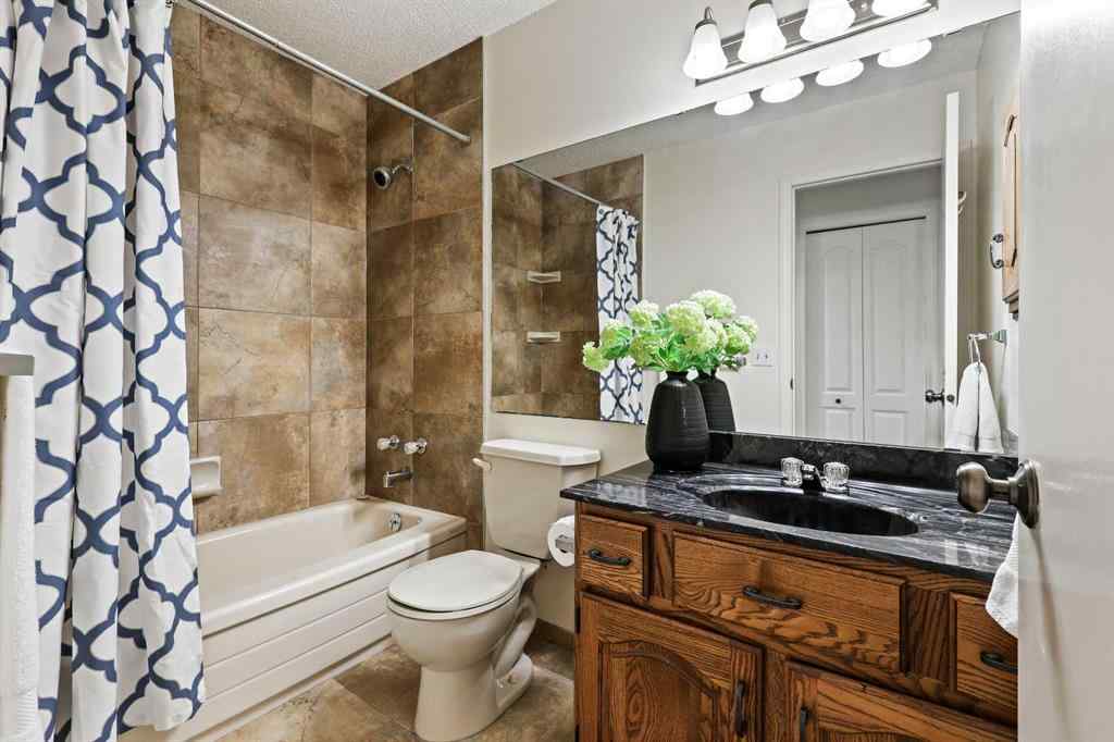 MLS® A2264866 - 139 Stratton Crescent SW in Strathcona Park Calgary, Residential