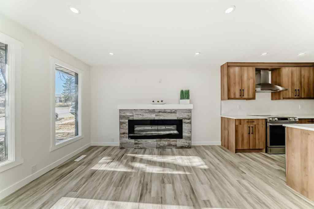 MLS® A2264876 - 946 Berkley Drive NW in Beddington Heights Calgary, Residential