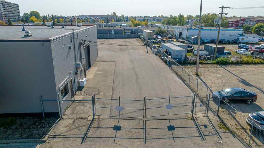 MLS® A2264879 - 9717 97 Avenue  in Central Business District Grande Prairie, Commercial