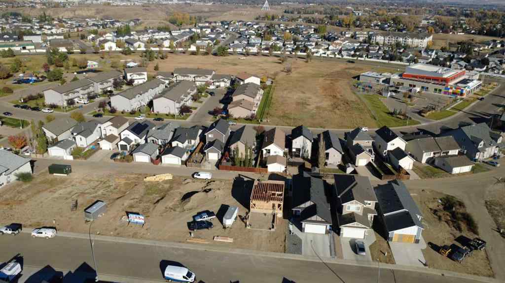 MLS® A2264881 - 74 Sunwood Crescent SW in SW Southridge Medicine Hat, Residential