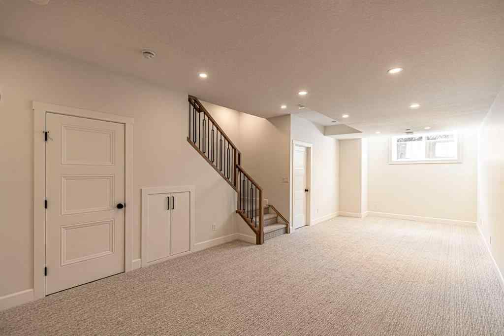 MLS® A2264882 - 2048 41 Avenue SW in Altadore Calgary, Residential