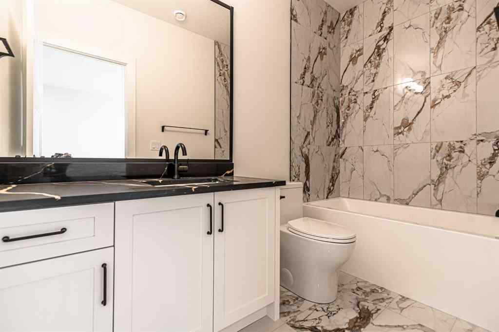 MLS® A2264882 - 2048 41 Avenue SW in Altadore Calgary, Residential