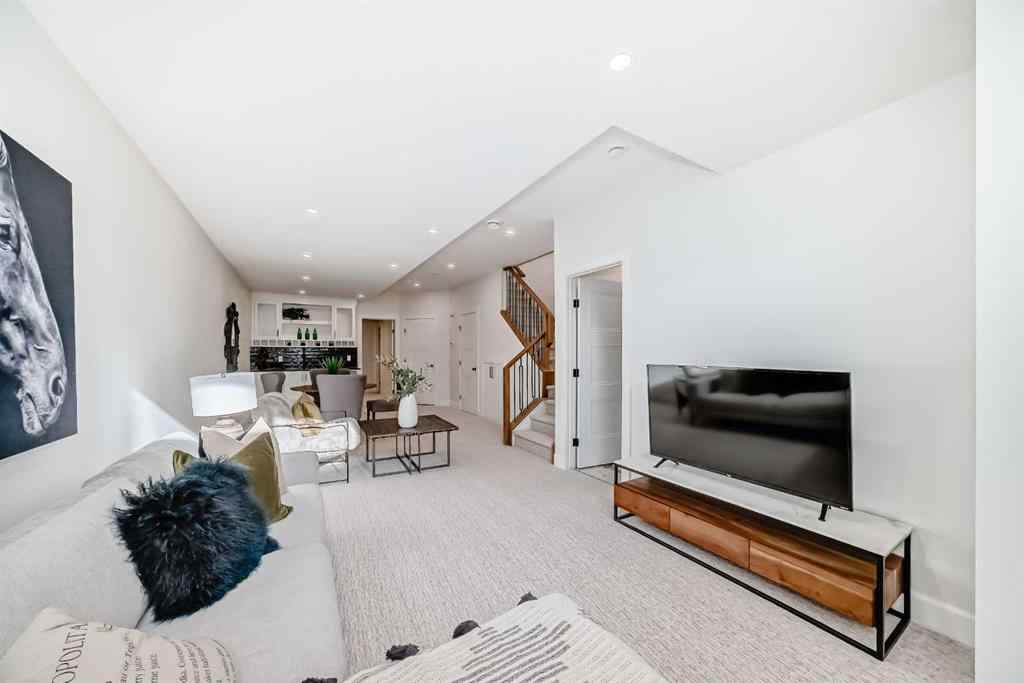 MLS&reg; # A2264882 - 2048 41 Avenue SW in Altadore Calgary, Residential Open Houses