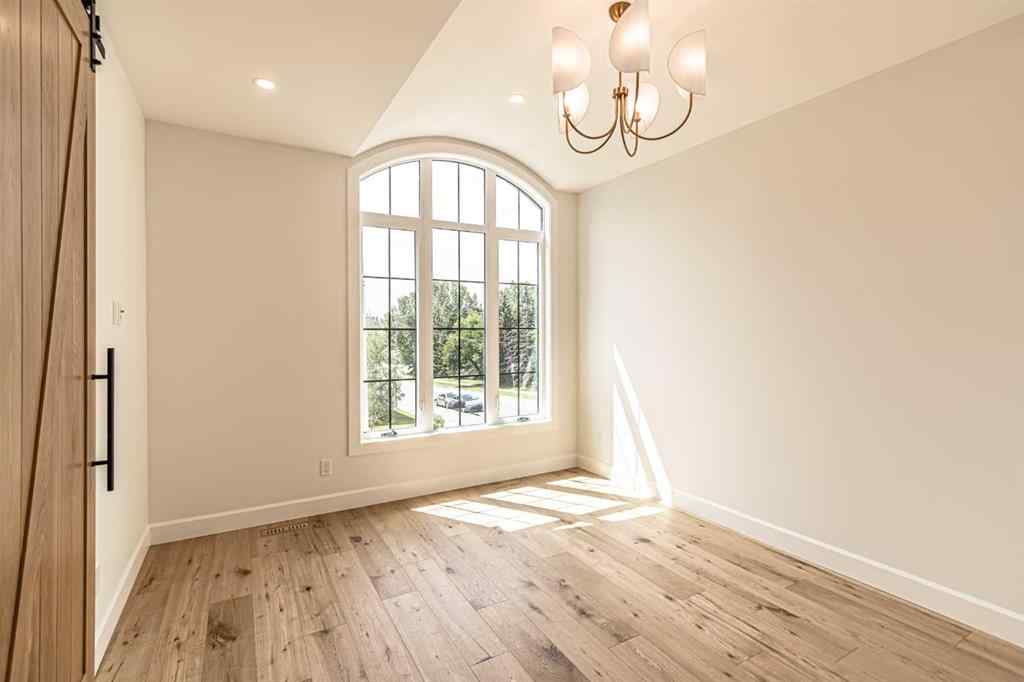 MLS® A2264882 - 2048 41 Avenue SW in Altadore Calgary, Residential