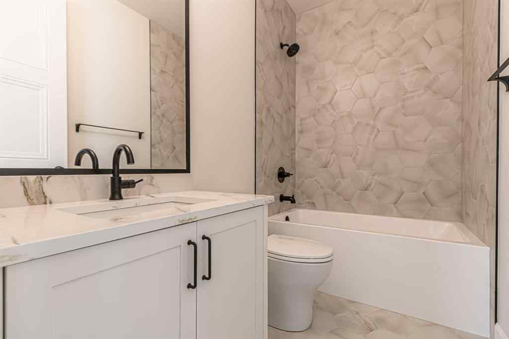 MLS® A2264882 - 2048 41 Avenue SW in Altadore Calgary, Residential