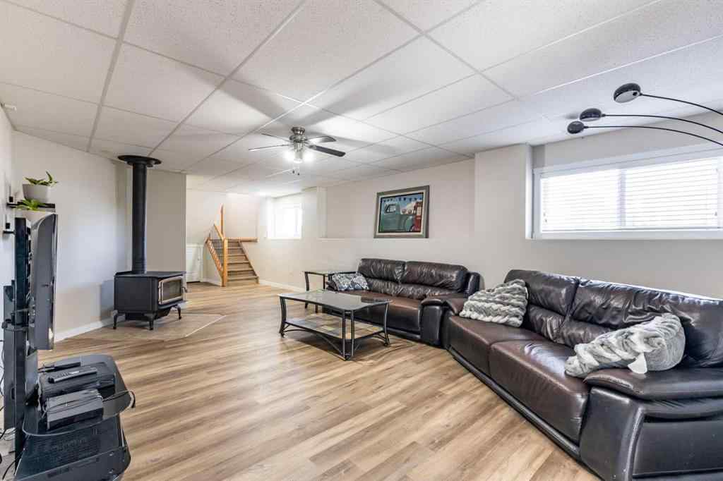 MLS® A2264883 - 513 13 Street  in NONE Dunmore, Residential