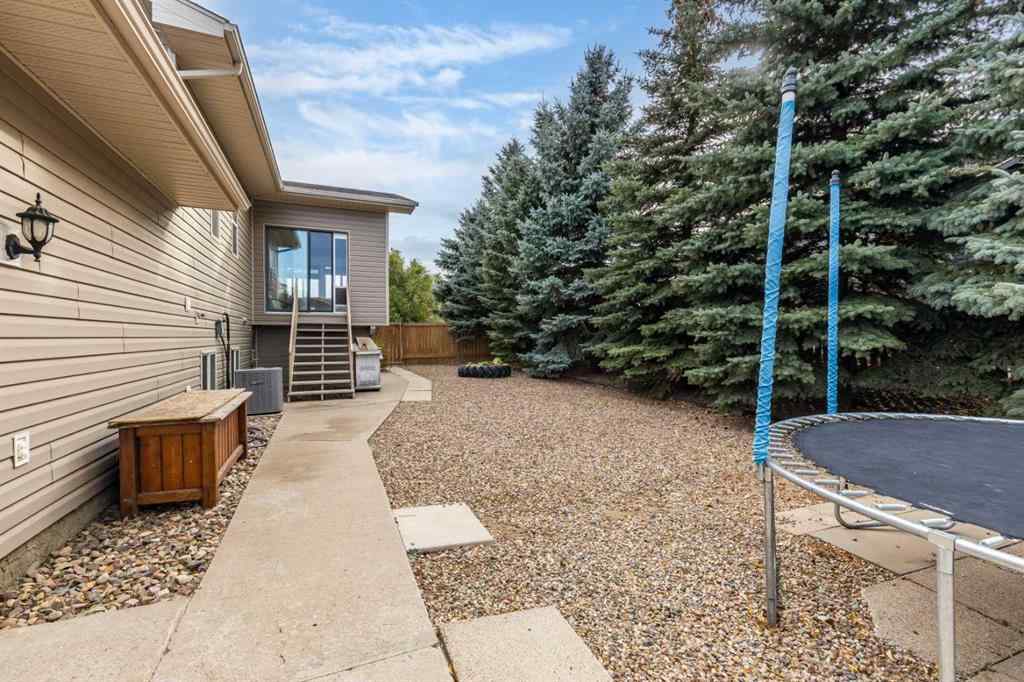 MLS® A2264883 - 513 13 Street  in NONE Dunmore, Residential