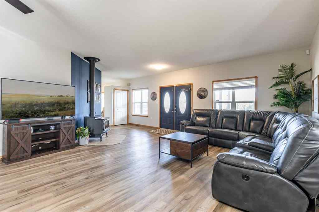 MLS® A2264883 - 513 13 Street  in NONE Dunmore, Residential