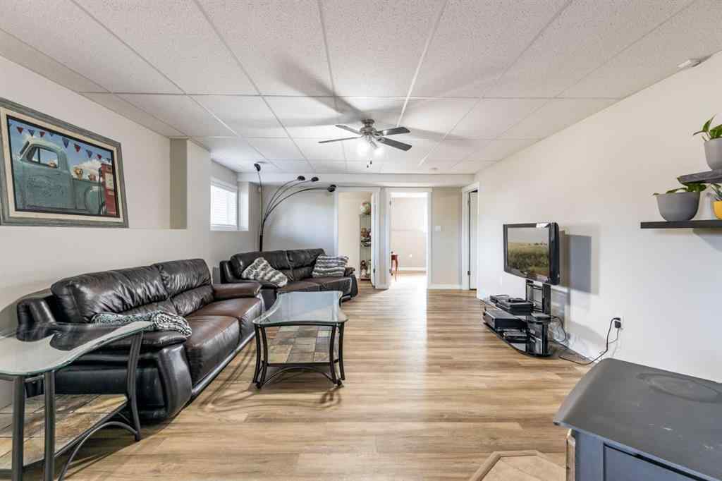 MLS® A2264883 - 513 13 Street  in NONE Dunmore, Residential