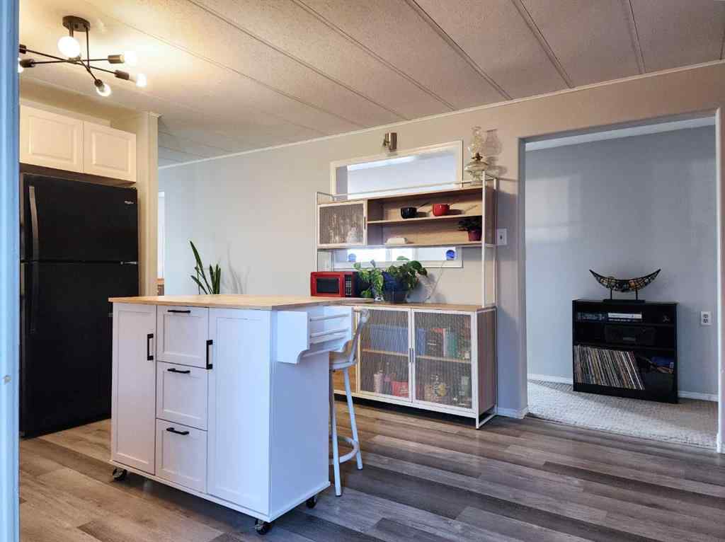 MLS® A2264887 - 34 Willow Road W in NONE Claresholm, Residential